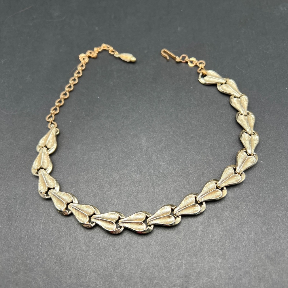 Vintage Charel Necklace Gold Tone Leaf Heart‎ MCM Choker Retro Signed Old Money
